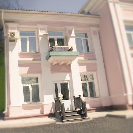 Guest House Rassvet Vladivostok Extérieur photo